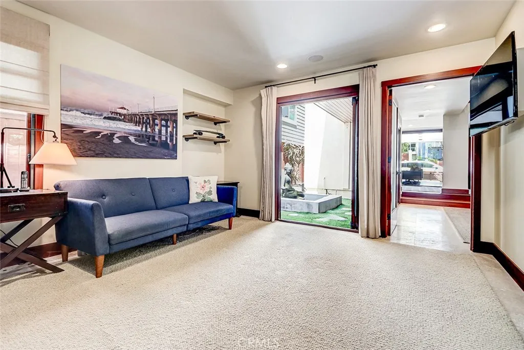436 32nd St., Manhattan Beach, California 90266 home-pic-35