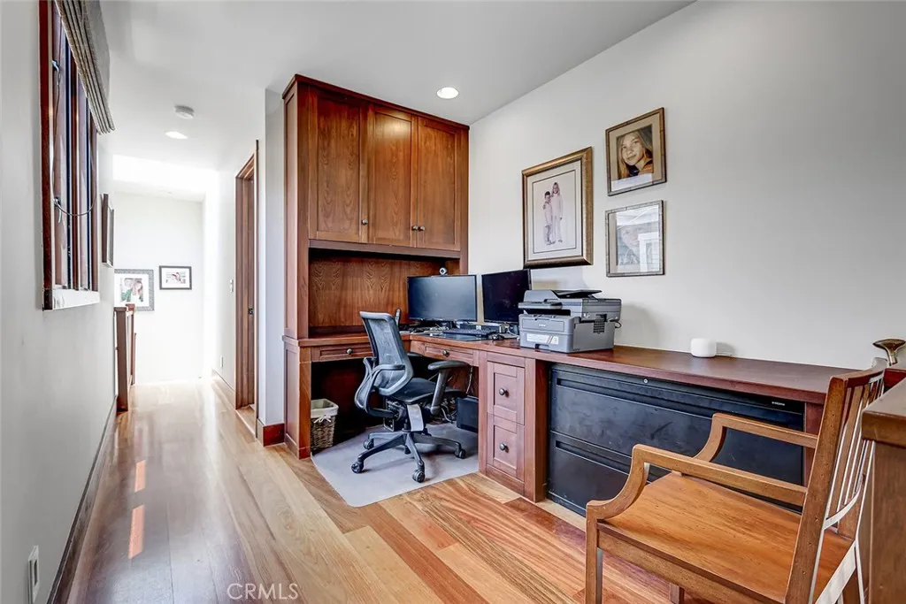 436 32nd St., Manhattan Beach, California 90266 home-pic-34