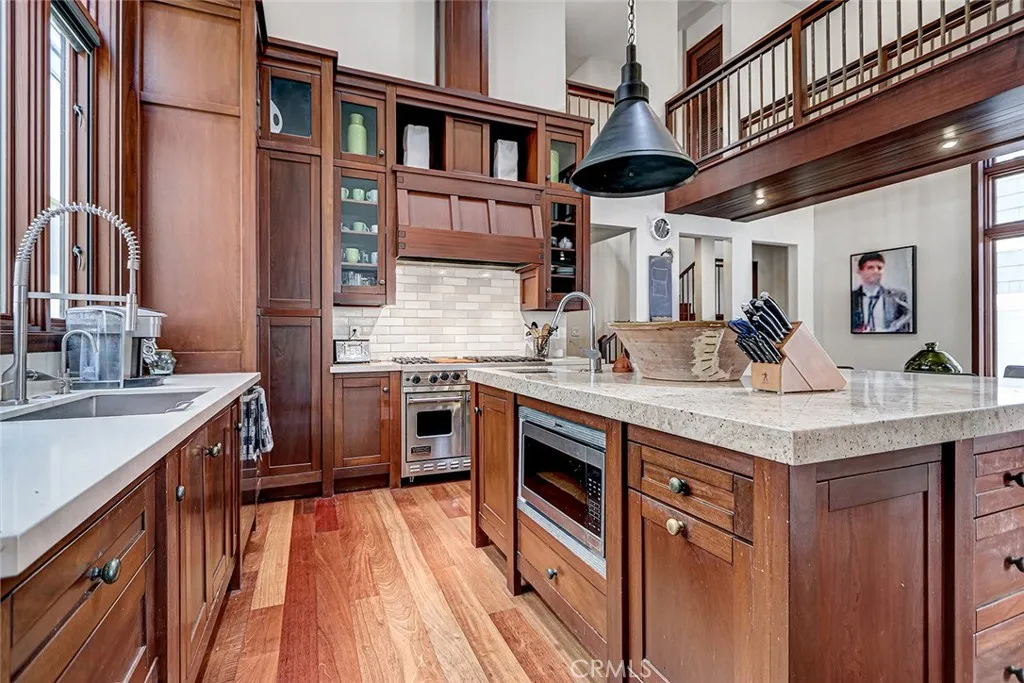 436 32nd St., Manhattan Beach, California 90266 home-pic-17