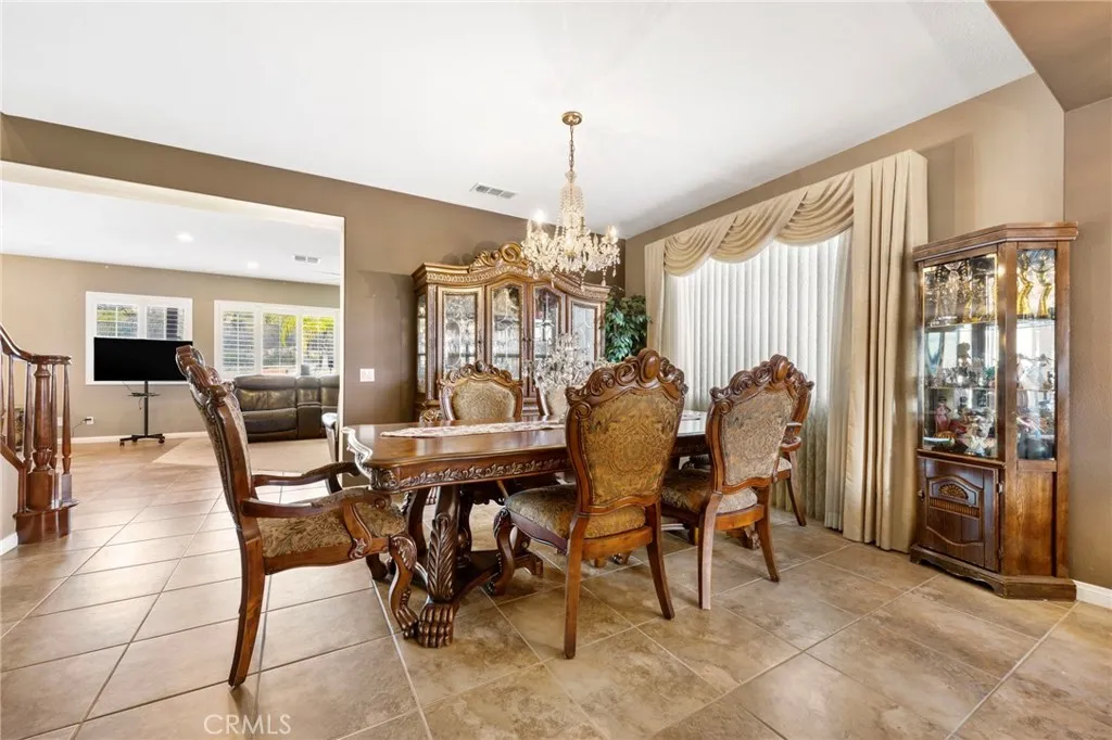 36005 Redgrave, Murrieta, California 92562 home-pic-8
