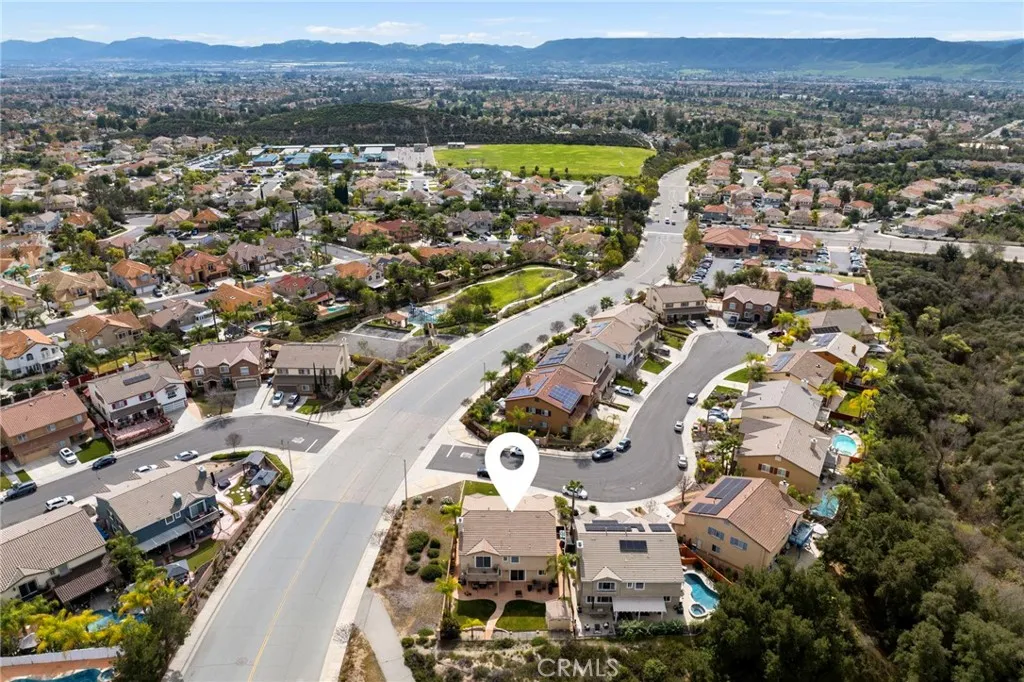 36005 Redgrave, Murrieta, California 92562 home-pic-3
