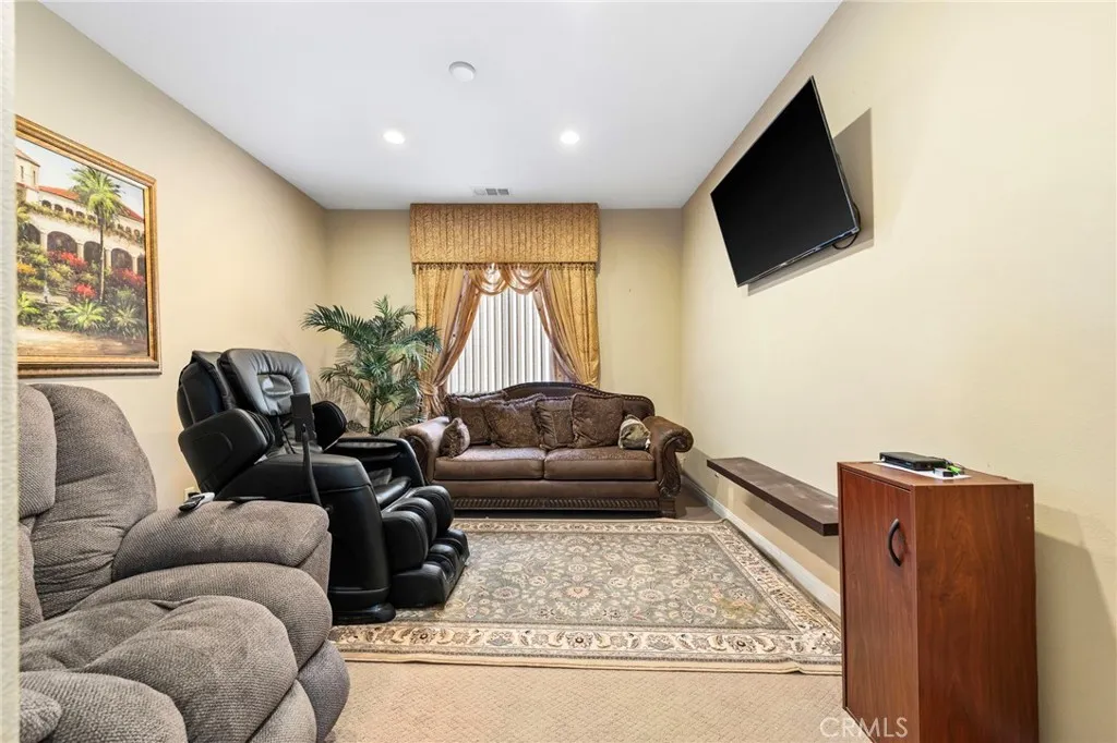 36005 Redgrave, Murrieta, California 92562 home-pic-25