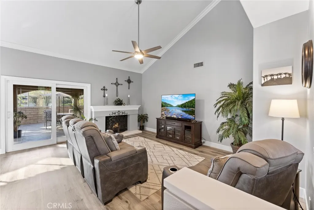 5435 Los Rios, Yorba Linda, California 92887 home-pic-17