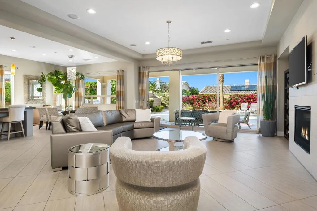 74142 Cosmopolitan Lane, Palm Desert, California 92211 home-pic-3