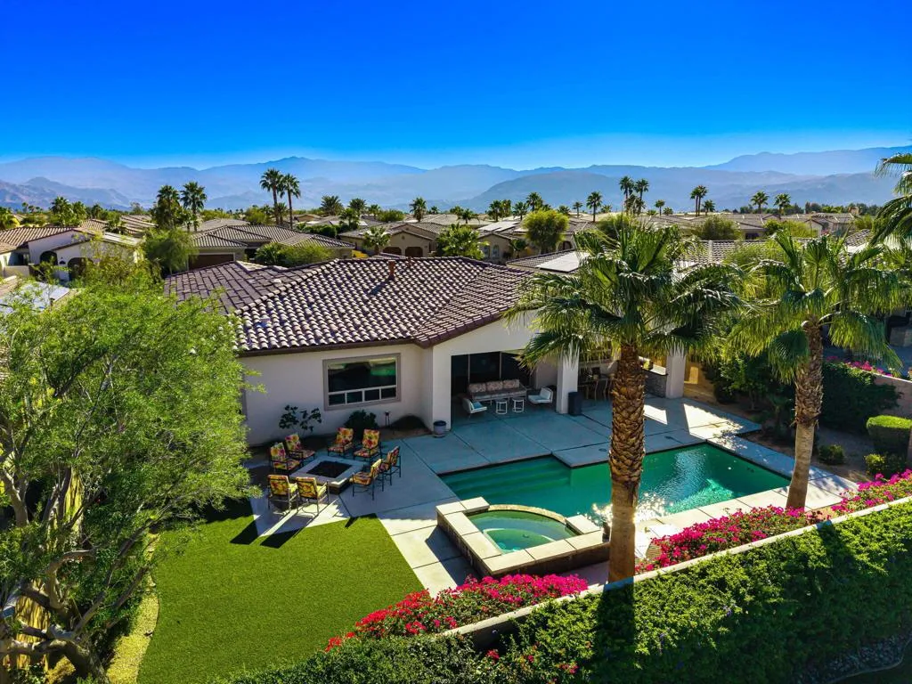 74142 Cosmopolitan Lane, Palm Desert, California 92211 home-pic-2