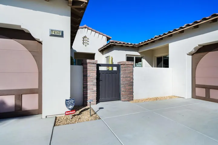 49-web-or-mls-JDCosmopolotin_OPMG_1125_0