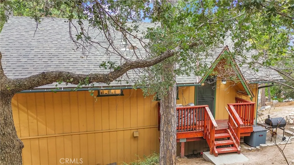 1044 Nesthorn Drive, Crestline, California 92325 home-pic-3
