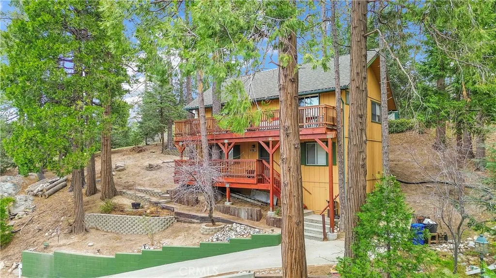1044 Nesthorn Drive, Crestline, California 92325 home-pic-2