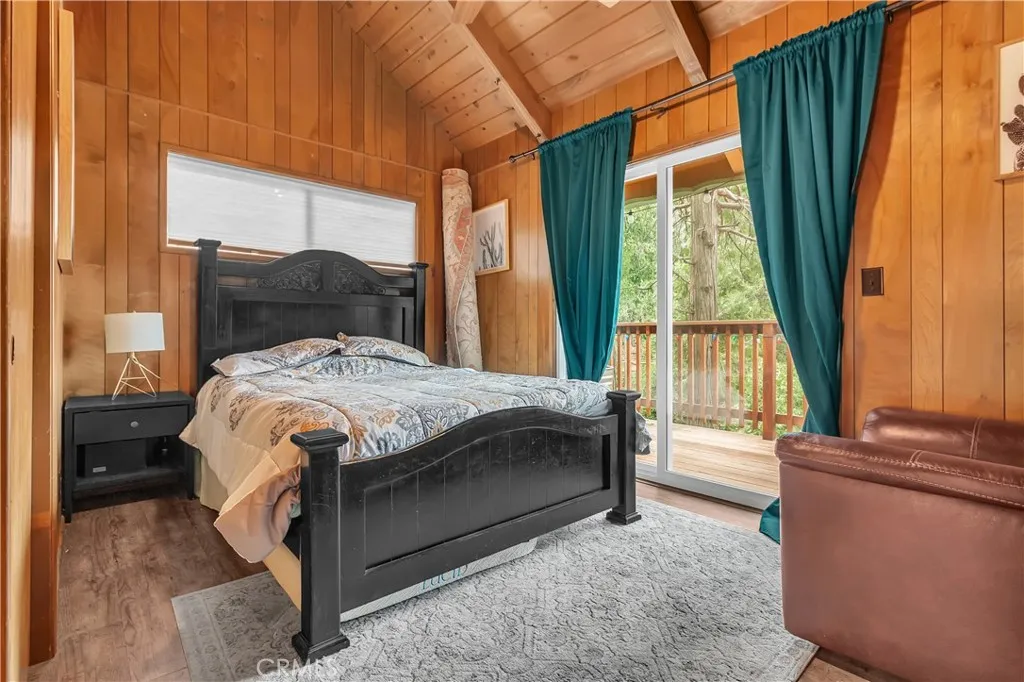 1044 Nesthorn Drive, Crestline, California 92325 home-pic-13