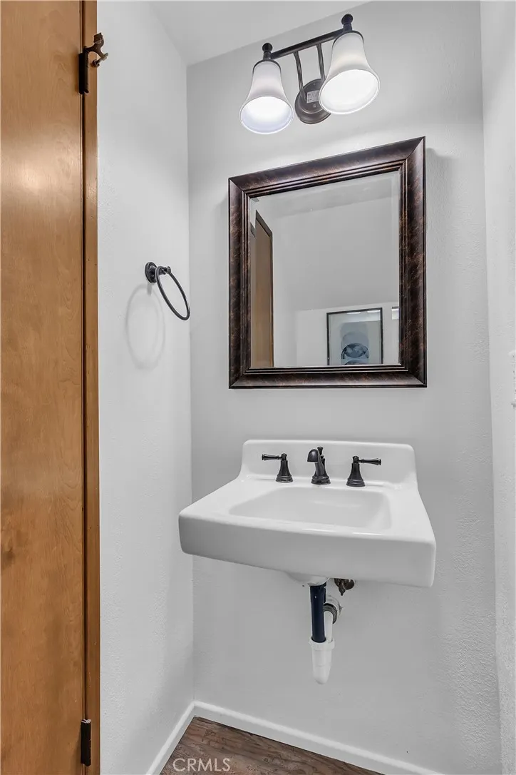 1044 Nesthorn Drive, Crestline, California 92325 home-pic-23