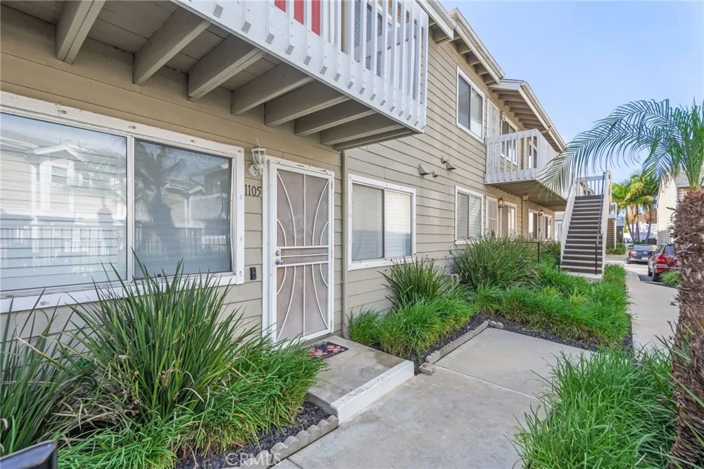 14865 Mulberry Dr 1105, Whittier, California 90604 home-pic-2