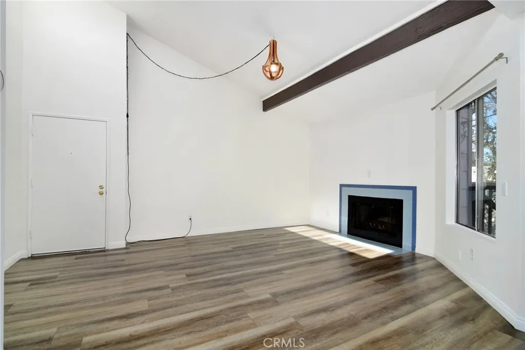 18316 Hatteras 27, Tarzana, California 91356 home-pic-7