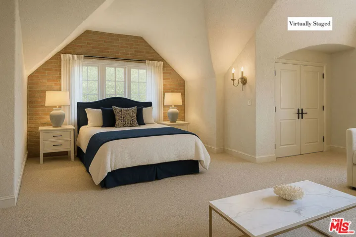Apt Bedroom