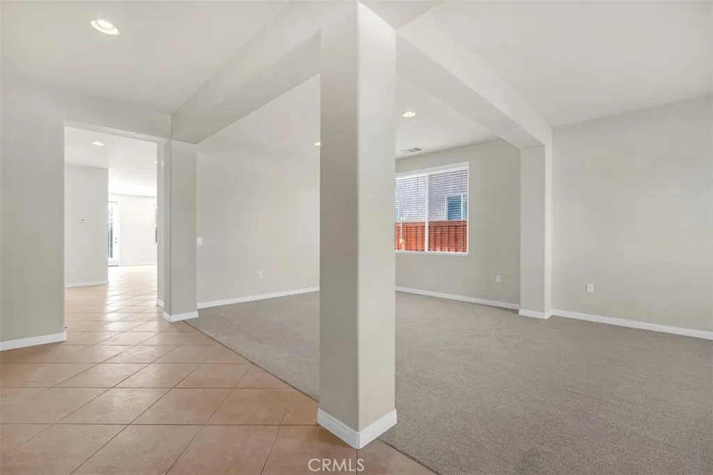 7823 Gibson Circle, Hemet, California 92545 home-pic-2
