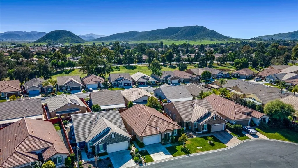 7823 Gibson Circle, Hemet, California 92545 home-pic-39