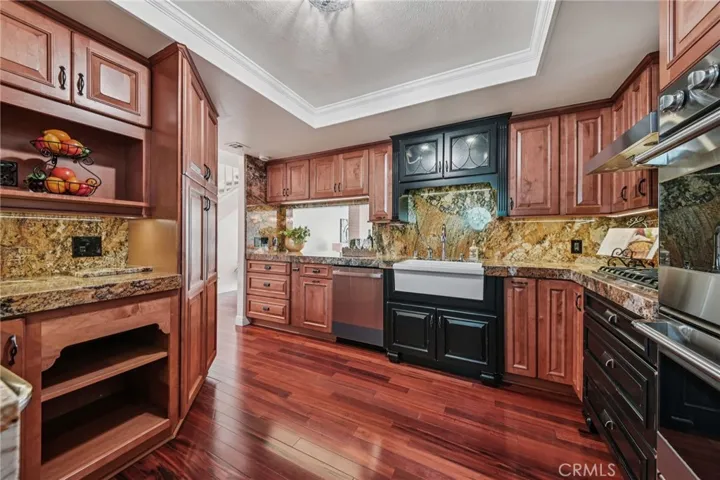 Kitchen 
digitally enhanced