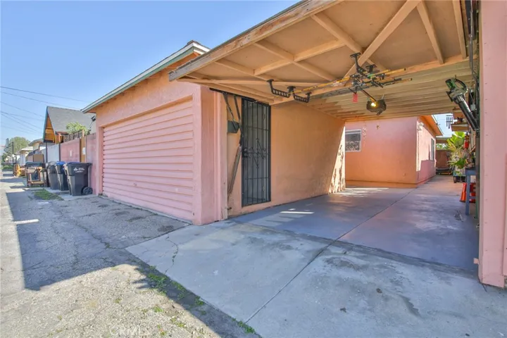 Covered Garage Area
