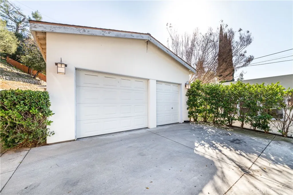 2123 Crescent, Montrose, California 91020 home-pic-5