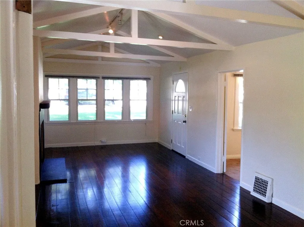 2123 Crescent, Montrose, California 91020 home-pic-19