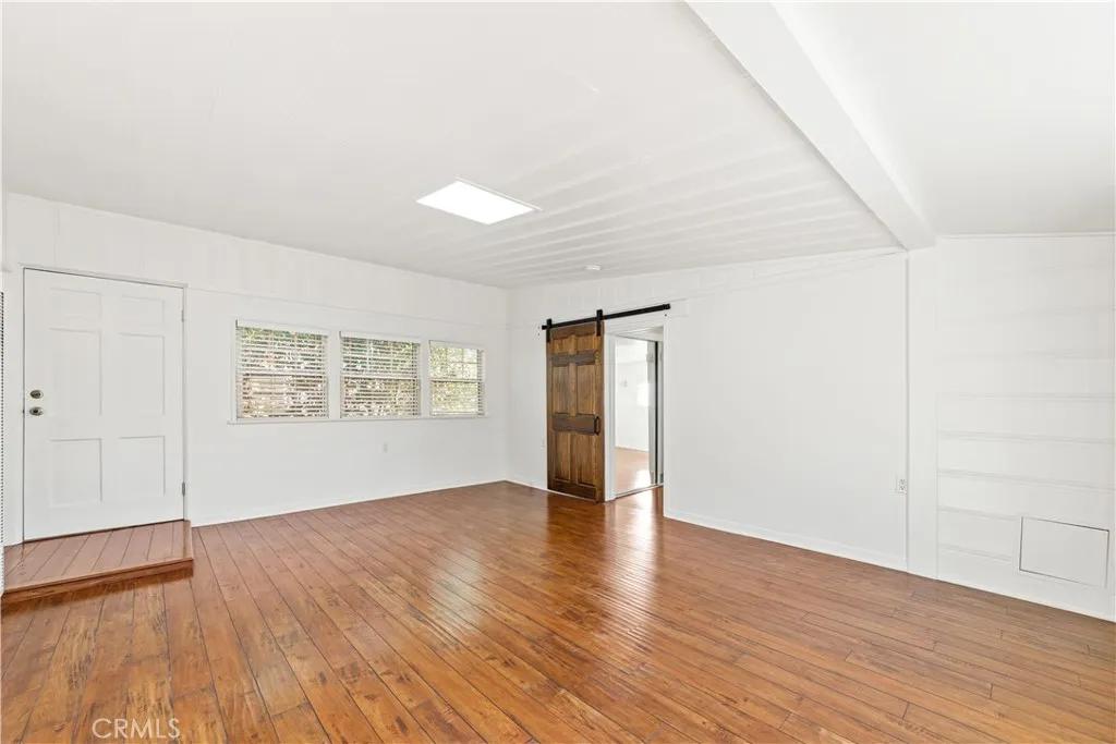 2123 Crescent, Montrose, California 91020 home-pic-8