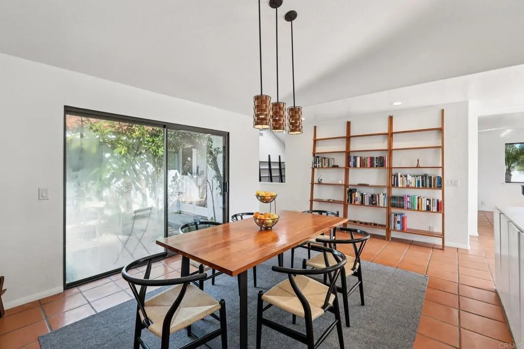 1761 Winterwarm Drive, Fallbrook, California 92028 home-pic-13