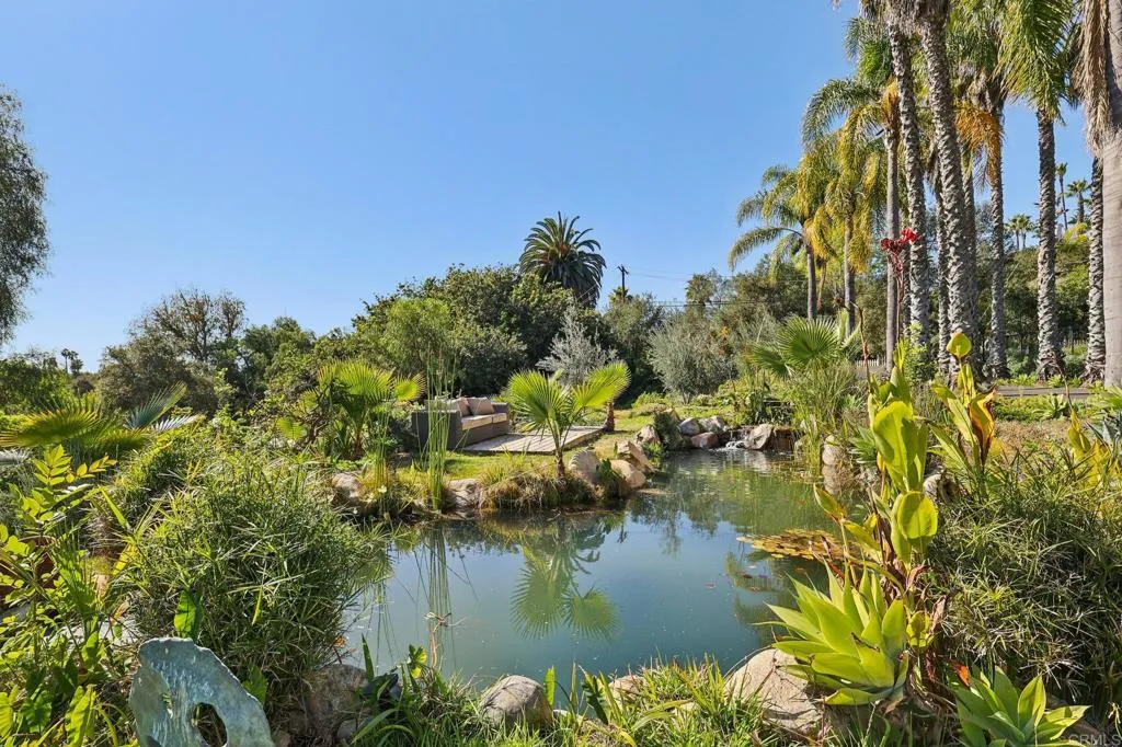 1761 Winterwarm Drive, Fallbrook, California 92028 home-pic-4