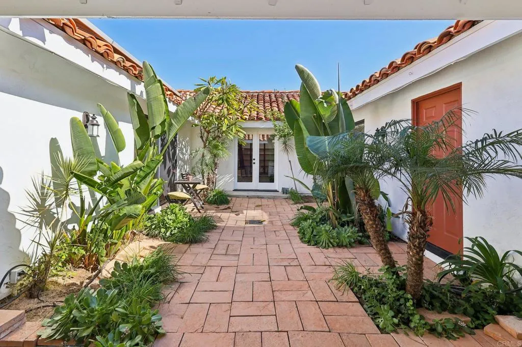 1761 Winterwarm Drive, Fallbrook, California 92028 home-pic-6