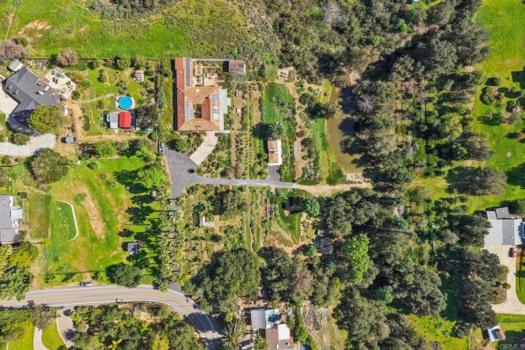 1761 Winterwarm Drive, Fallbrook, California 92028 home-pic-70