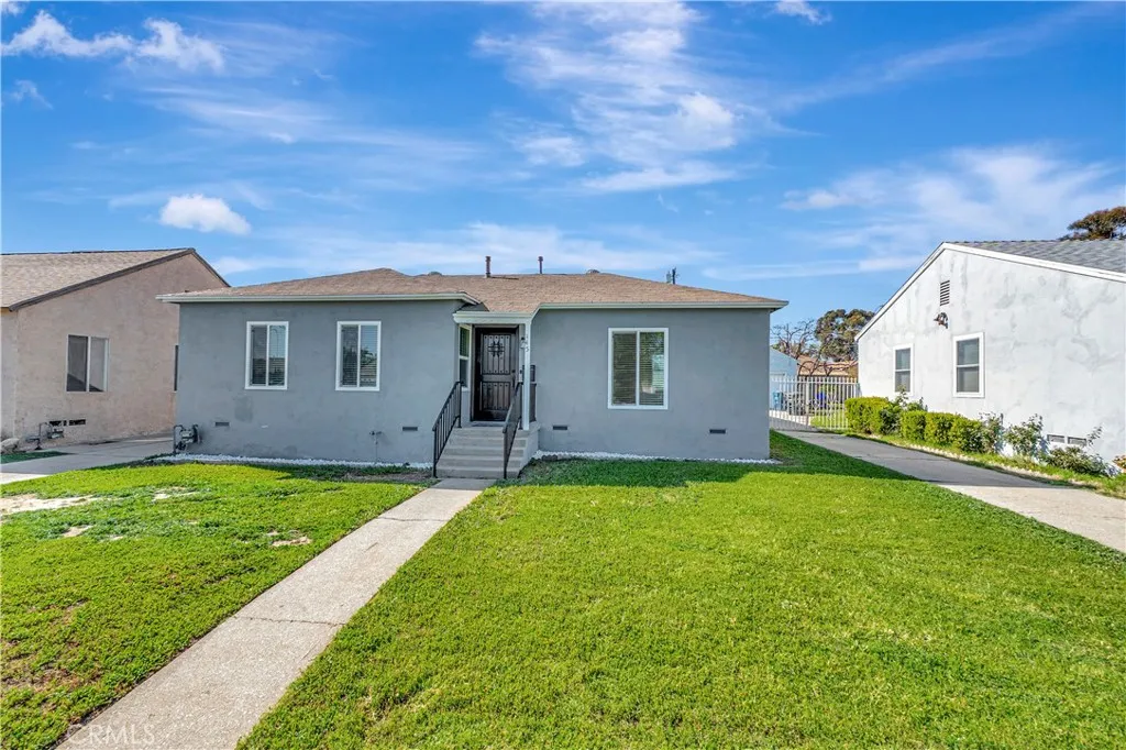 145 S Woods, Los Angeles, California 90022 home-pic-2