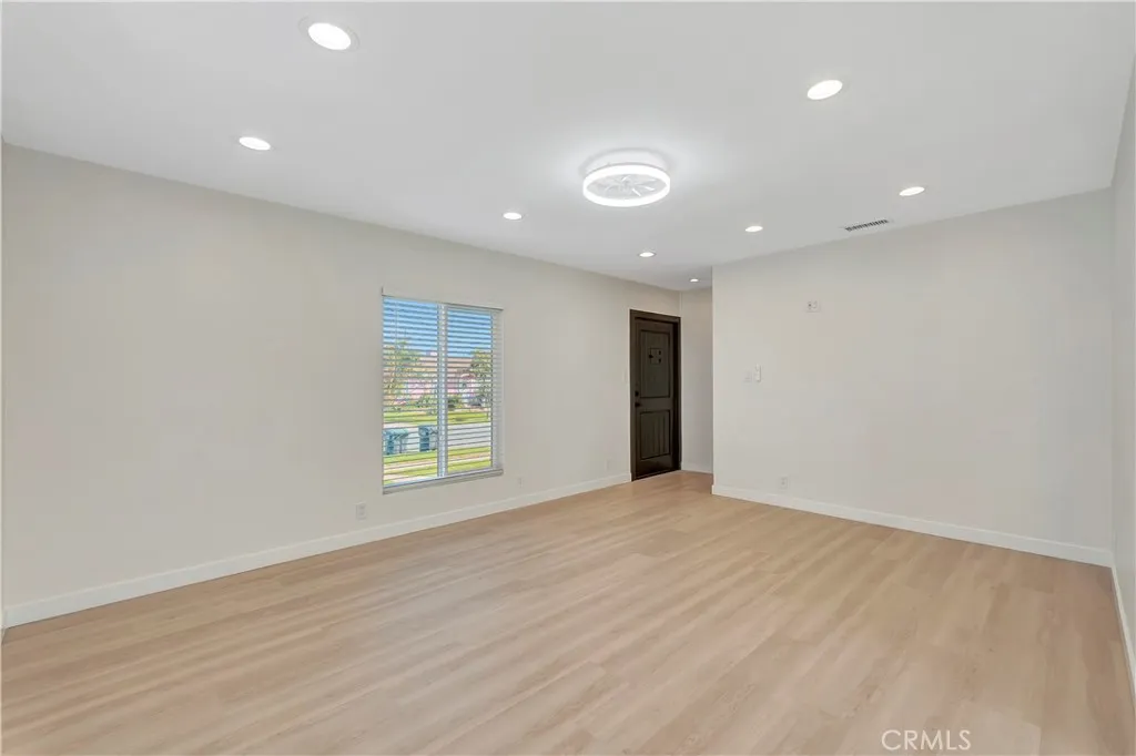 145 S Woods, Los Angeles, California 90022 home-pic-12