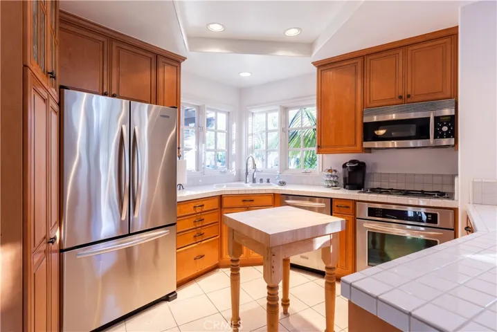 24421 Santa Clara Avenue, Dana Point, California 92629