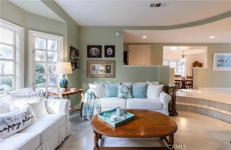 24421 Santa Clara Avenue, Dana Point, California 92629