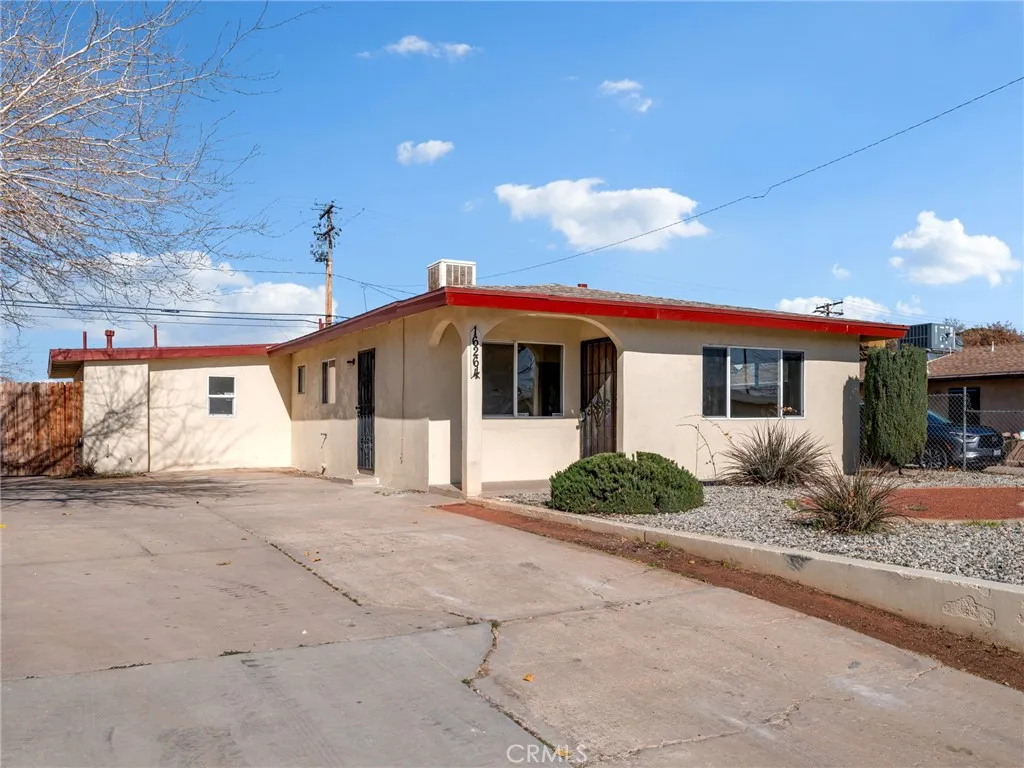 16264 Del Norte Drive, Victorville, California 92395 home-pic-32