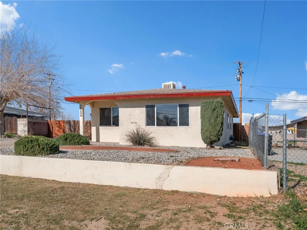 16264 Del Norte Drive, Victorville, California 92395 home-pic-30