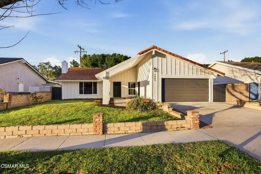 2405 Lee Street, Simi Valley, California 93065 home-pic-1