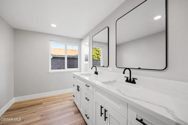 2405 Lee St Simi Valley-27