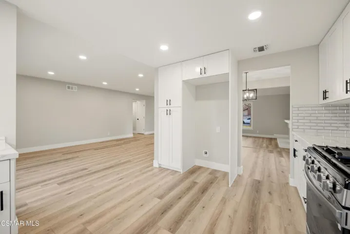 2405 Lee St Simi Valley-18