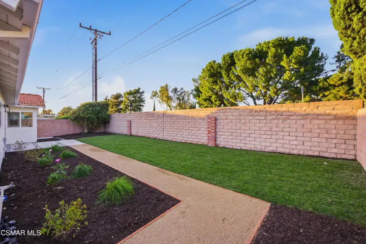 2405 Lee St Simi Valley-33