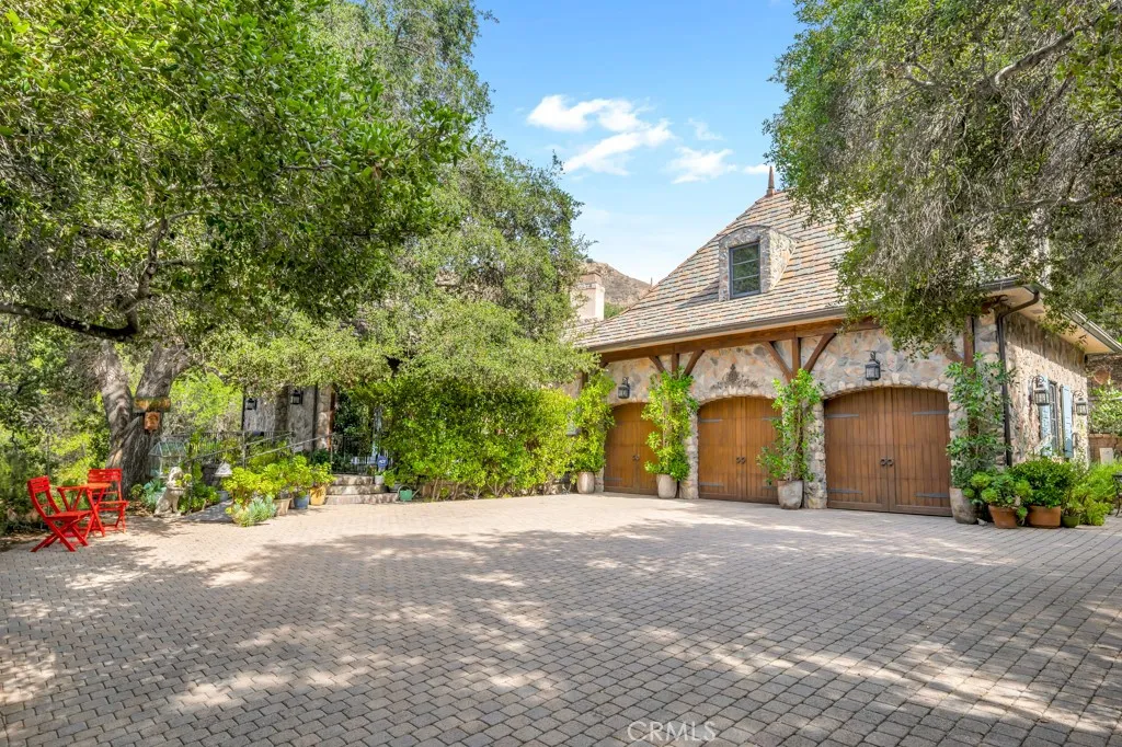 3439 Dorothy Road, Topanga, California 90290 home-pic-1