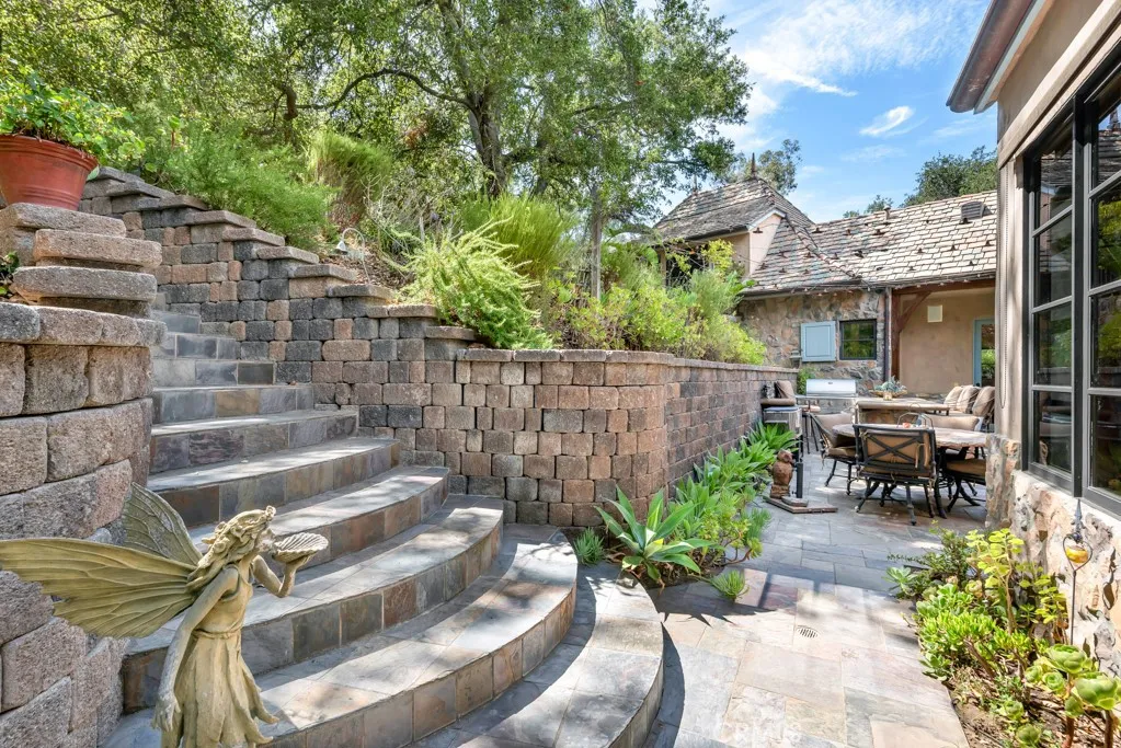 3439 Dorothy Road, Topanga, California 90290 home-pic-8