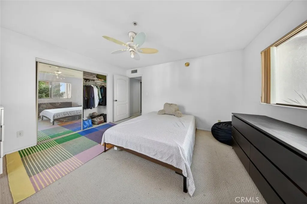825 E Maple Street 3, Glendale, California 91205 home-pic-25