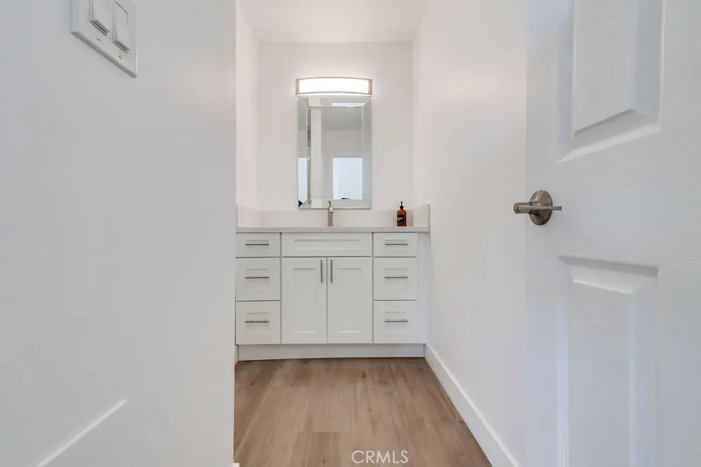 946 W 220th Street 216, Torrance, California 90502 home-pic-13