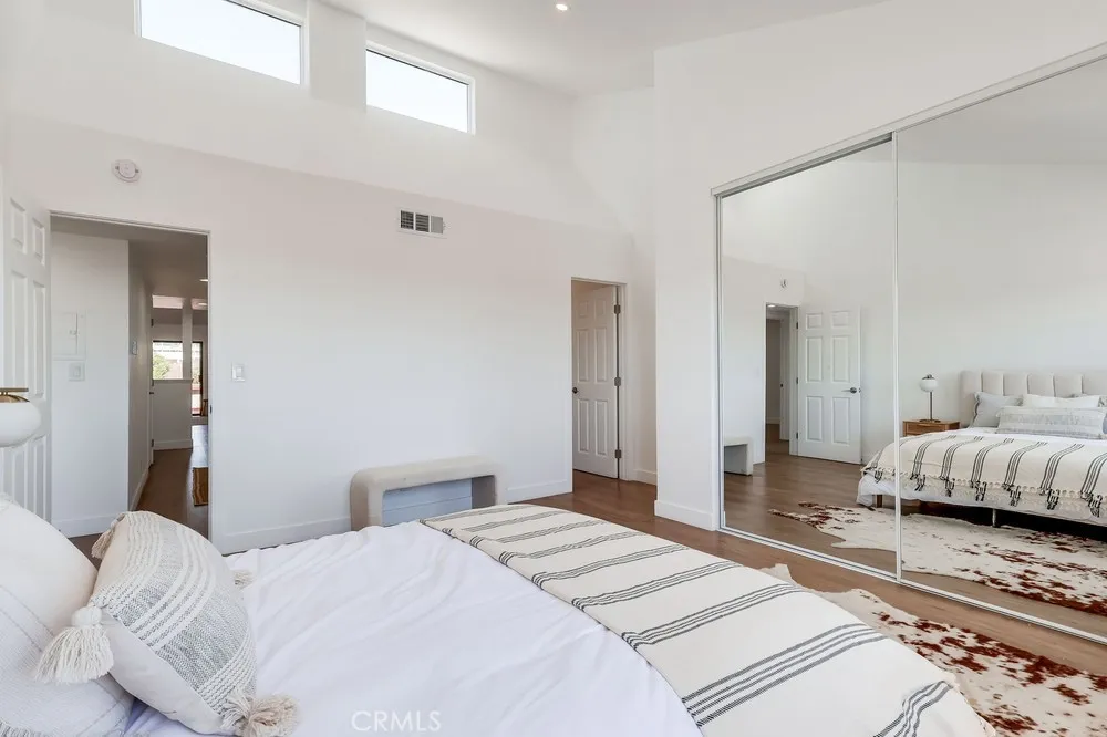 946 W 220th Street 216, Torrance, California 90502 home-pic-12