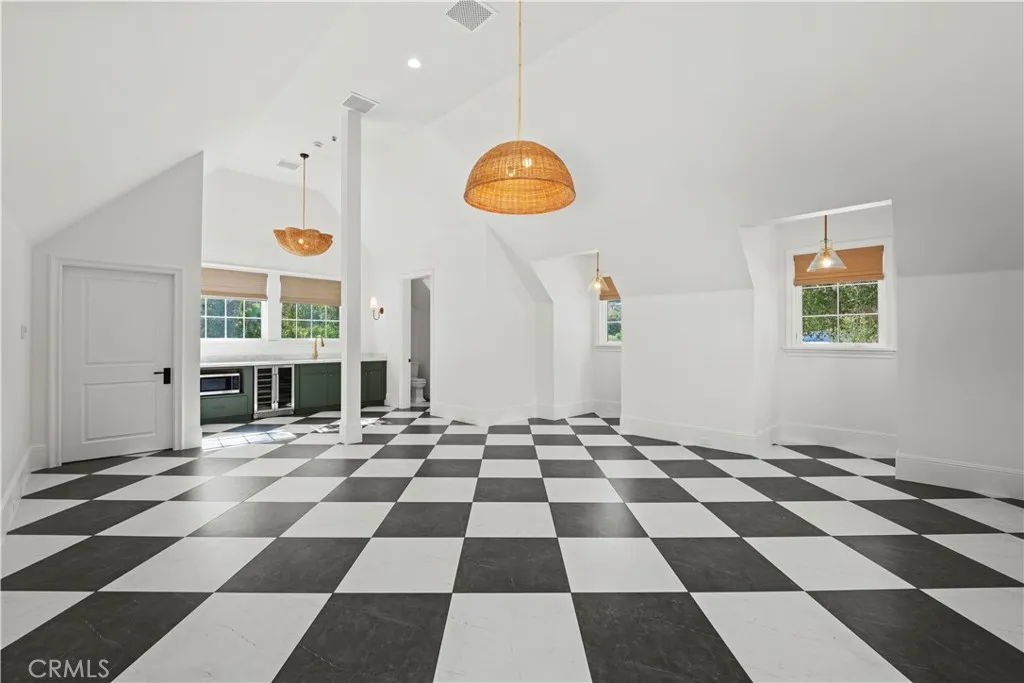 16400 Alamo Canyon, Canyon Country, California 91387 home-pic-62