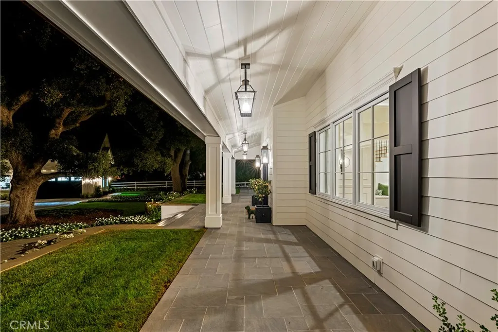 16400 Alamo Canyon, Canyon Country, California 91387 home-pic-4