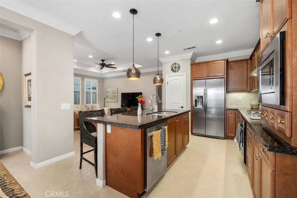 120 Lindura, Rancho Mission Viejo, California 92694 home-pic-10