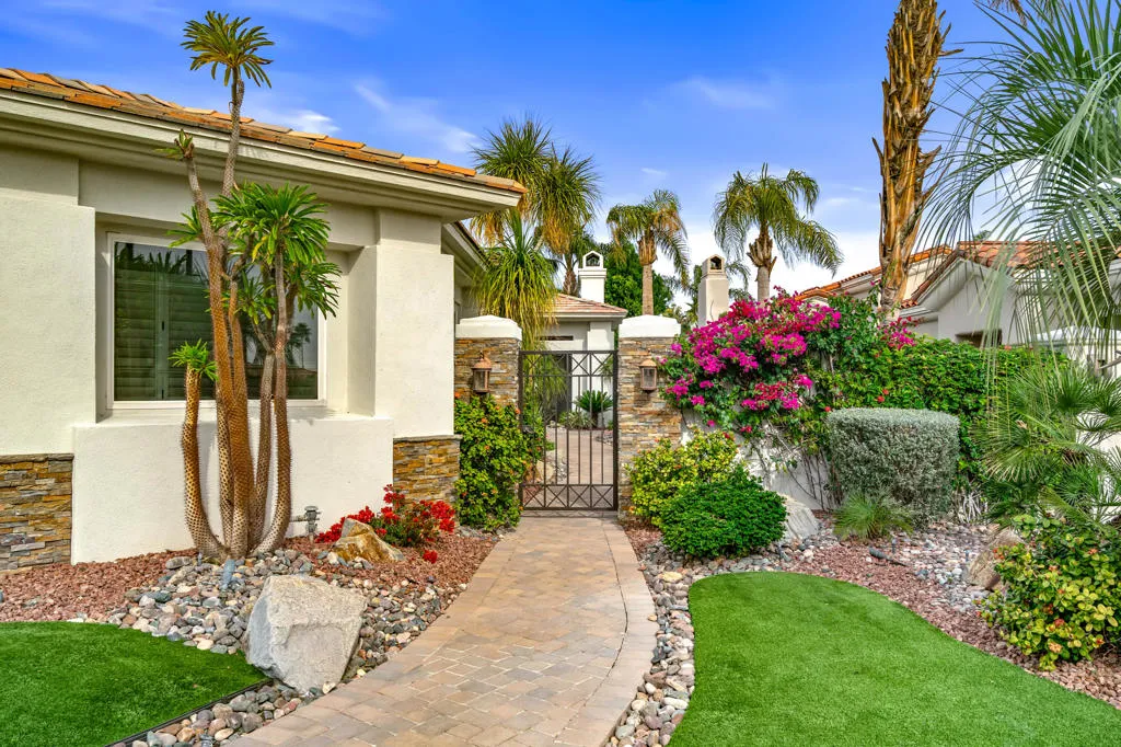 936 Mesa Grande Drive, Palm Desert, California 92211 home-pic-73
