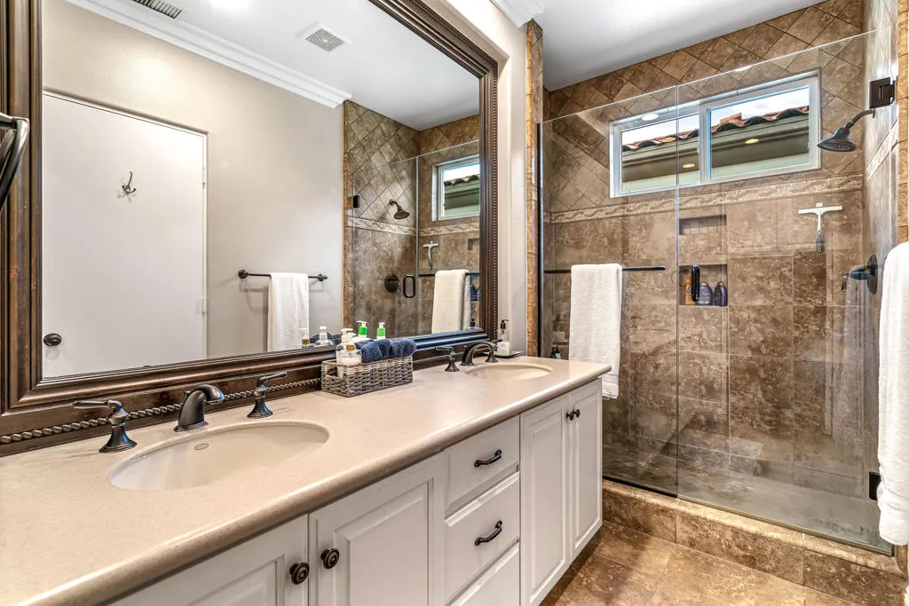 936 Mesa Grande Drive, Palm Desert, California 92211 home-pic-31
