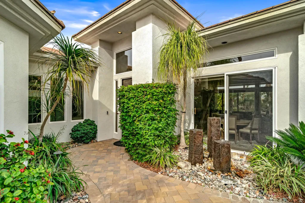 936 Mesa Grande Drive, Palm Desert, California 92211 home-pic-4