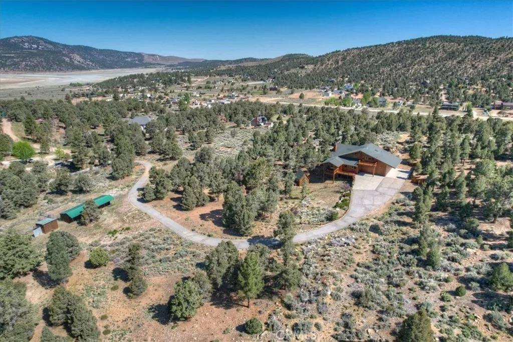 46727 Minnow, Big Bear City, California 92314 home-pic-3